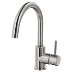 Kitchen taps & sinks