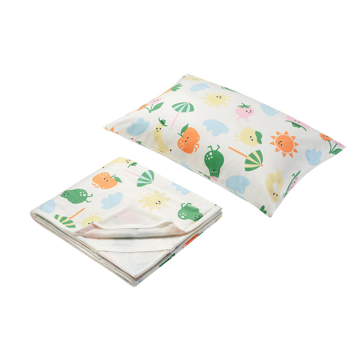 HÄNGKÖRSBÄR mat and pillowcase for children