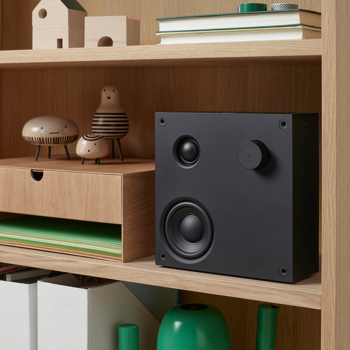 VAPPEBY bluetooth speaker, 20x20 cm