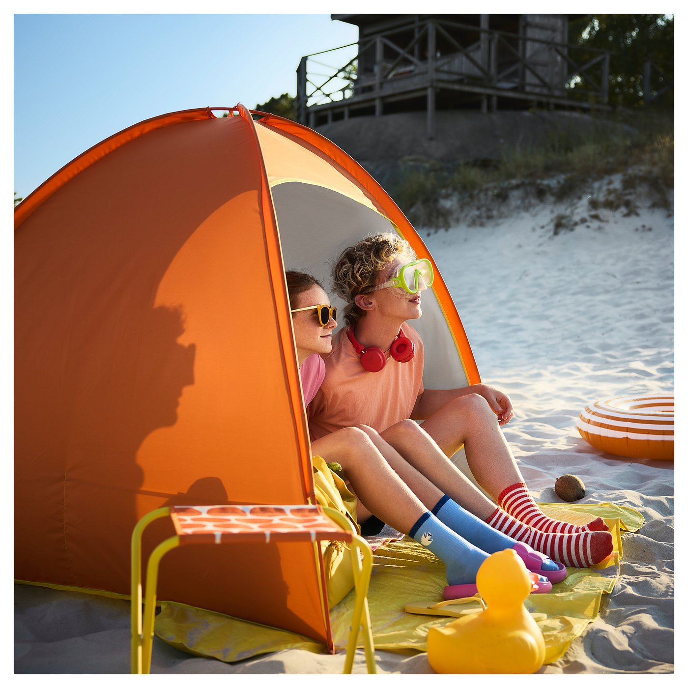 STRANDÖN Sun/wind shelter, bright orange/bright yellow