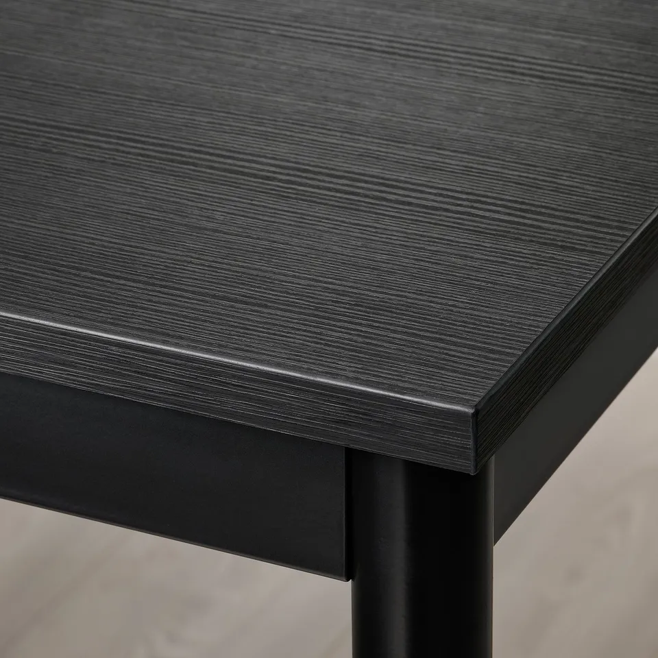 part: SANDSBERG table and 4 chairs