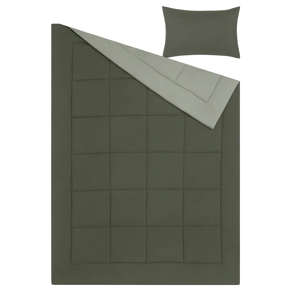 Green HEDFRYLE bedding set with quilt and pillow, grid design, soft polyester.