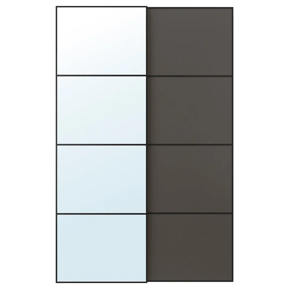 Sliding doors: mirrored, two-toned panels, aluminium frames with safety glass.