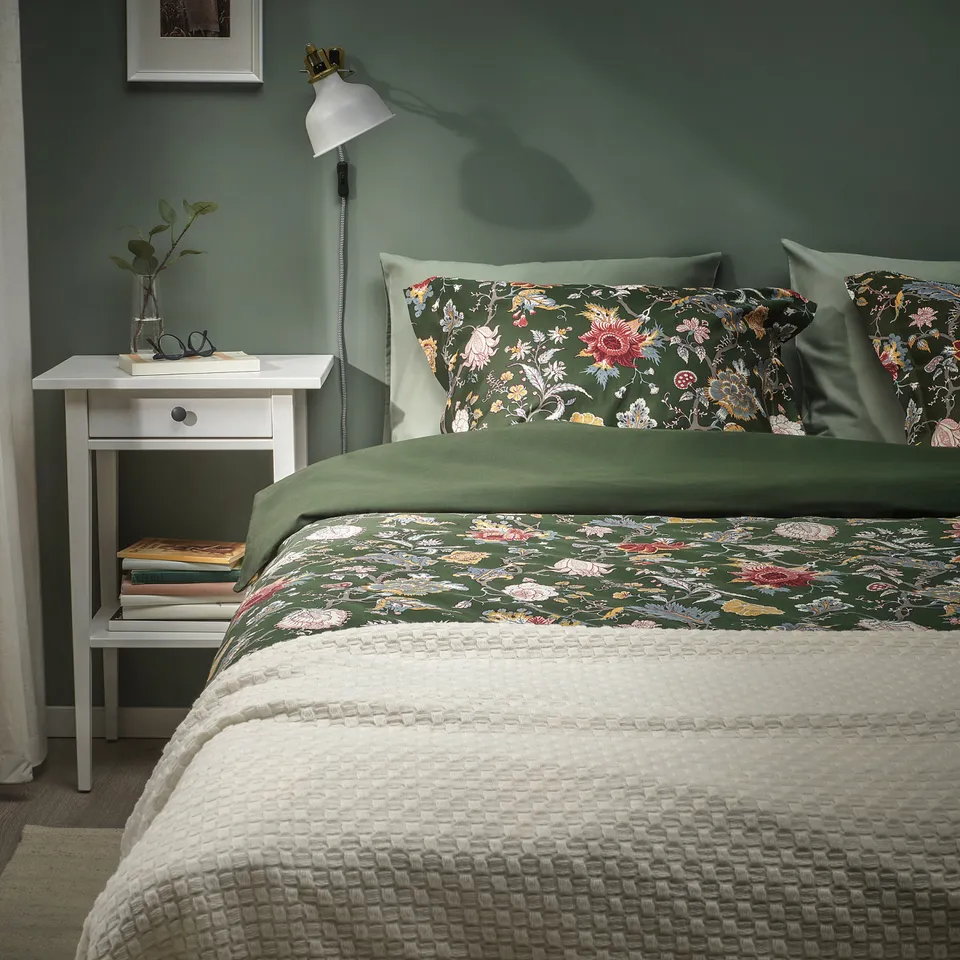 part: NÄSSELKLOCKA duvet cover and 2 pillowcases