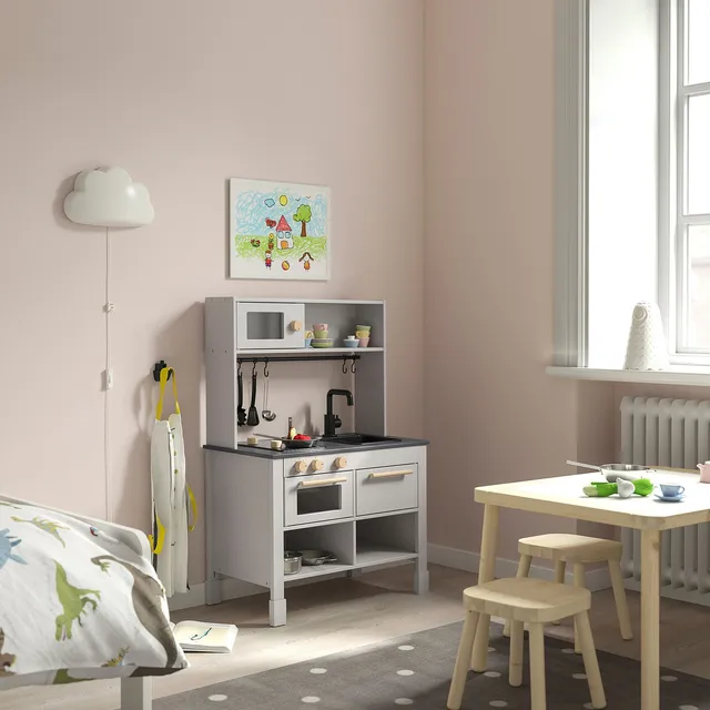 SILLTRUT in a real room
