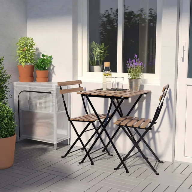 HYLLIS in a real room