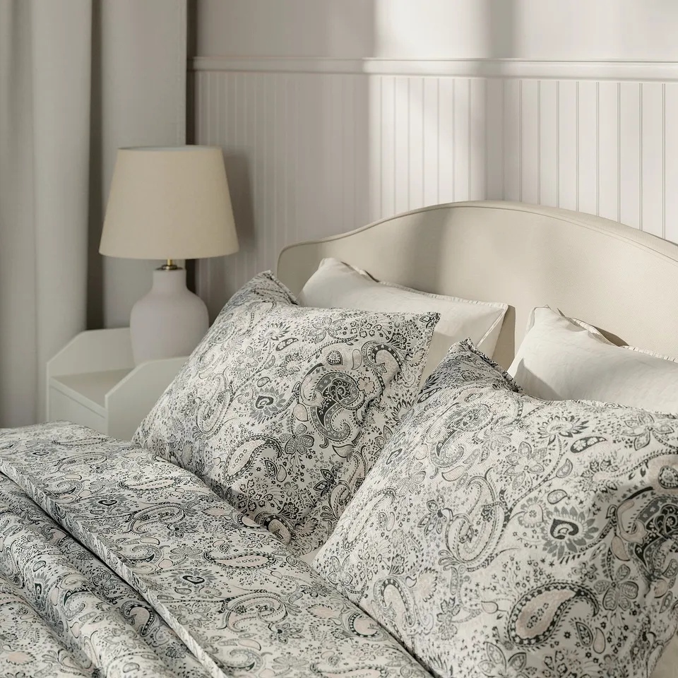 RAMNEFJÄLL Upholstered bed frame, Idekulla beige/Luröy, 160x200 cm
