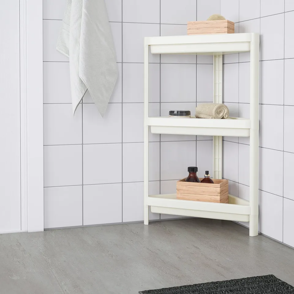 VESKEN in a room