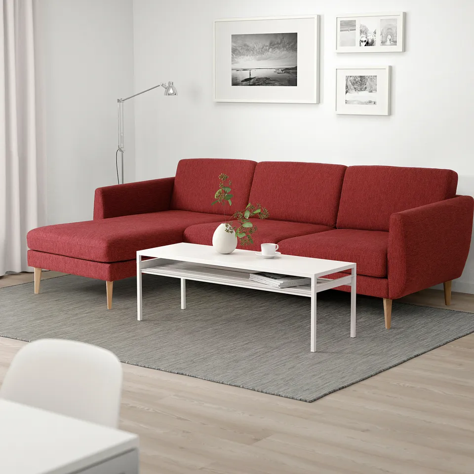 SMEDSTORP in a room