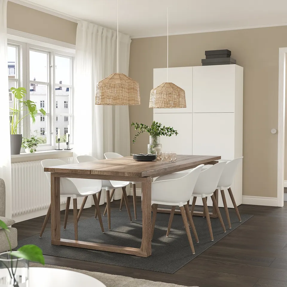 MÖRBYLÅNGA / GRÖNSTA in a room