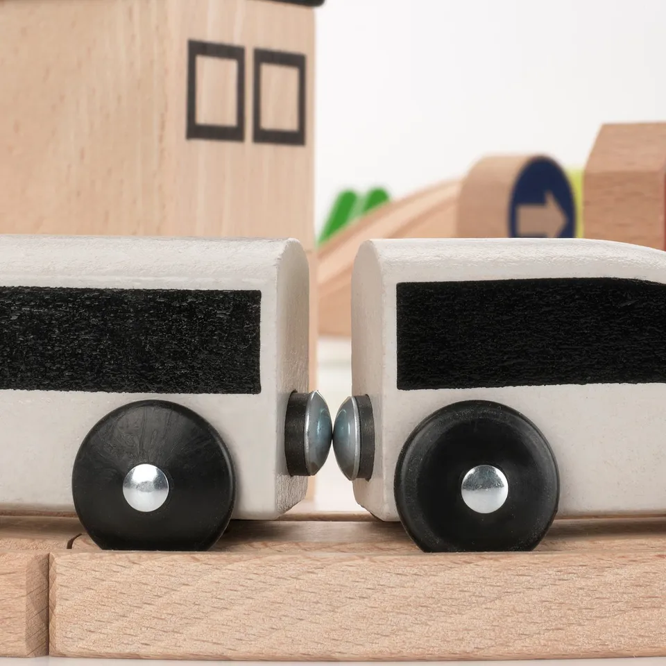 part: LILLABO 45-piece train set with rail