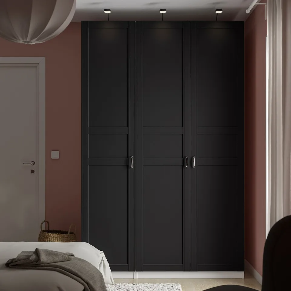 PAX / FLISBERGET in a room