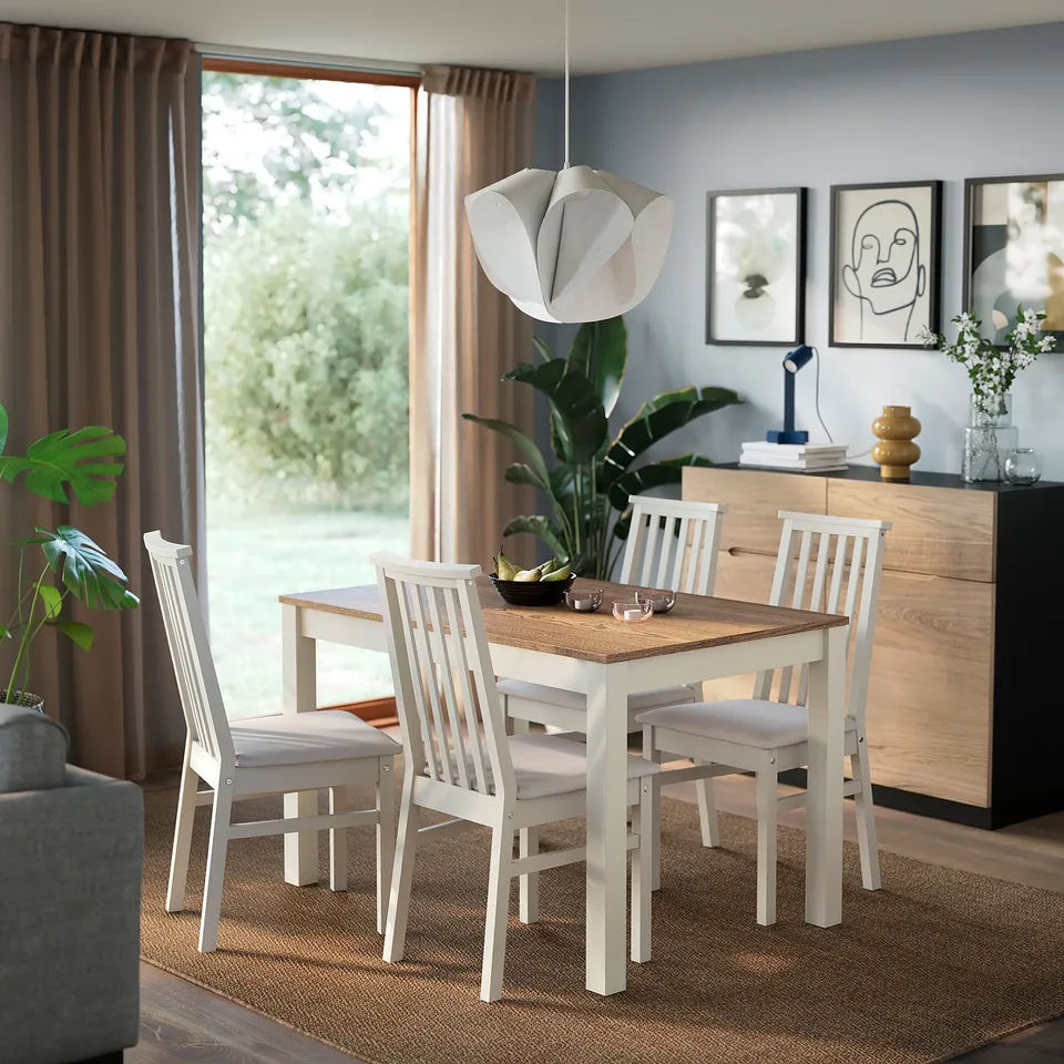 ÅLHULT in a room