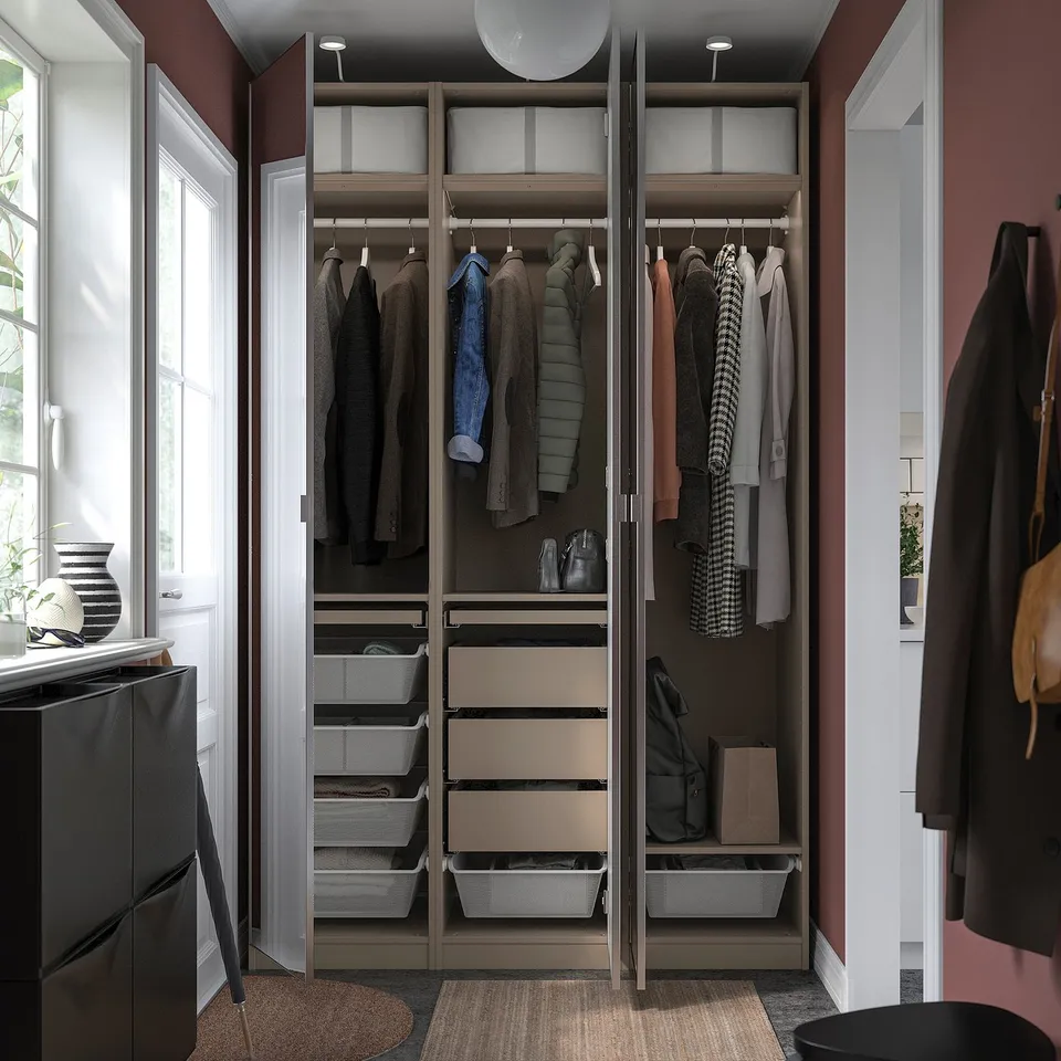 Modern closet, PAX unit, organising drawers & hangers, soft-close doors, floor mats, hanging jackets, top lights.