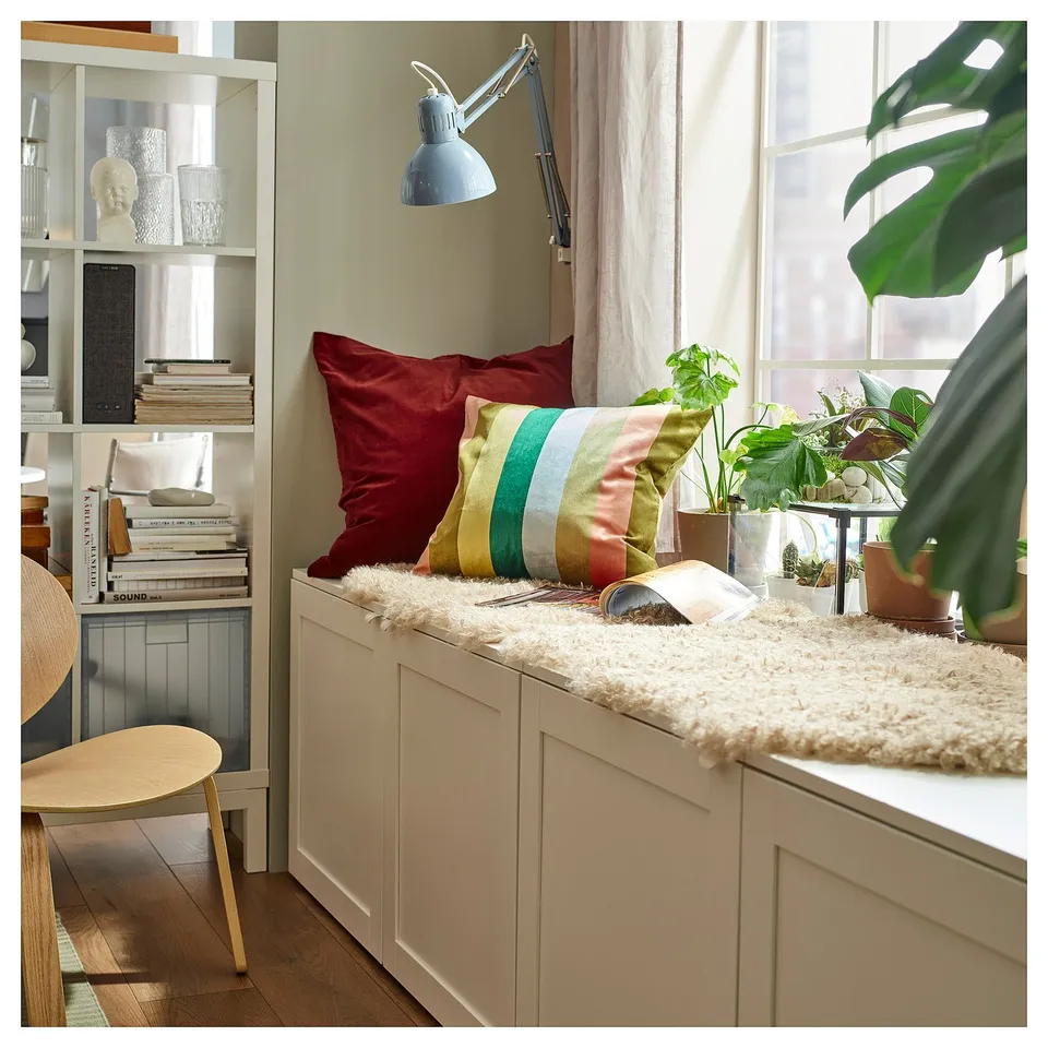 SVINDINGE in a room