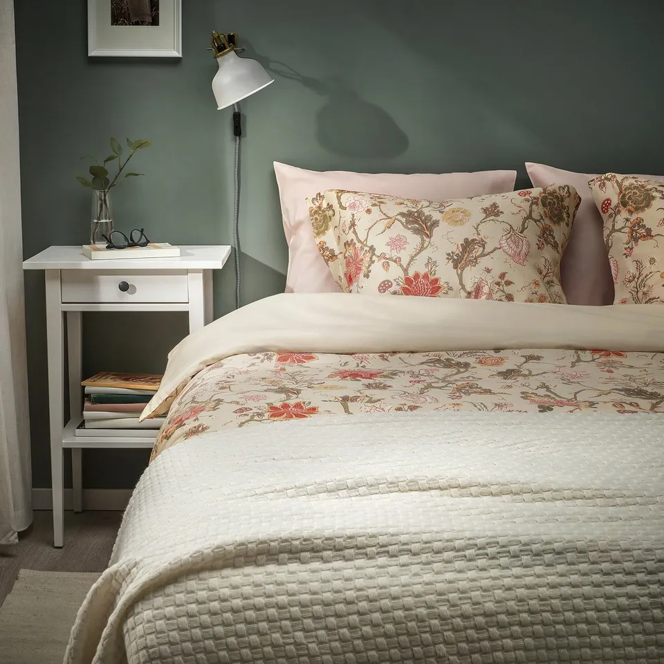 part: NÄSSELKLOCKA duvet cover and 2 pillowcases