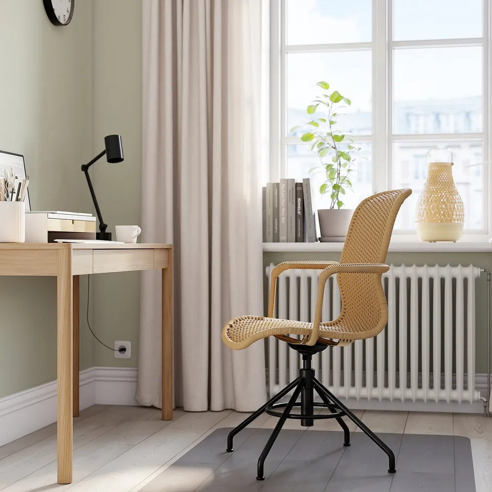 part: STIGBYGEL swivel chair with armrests