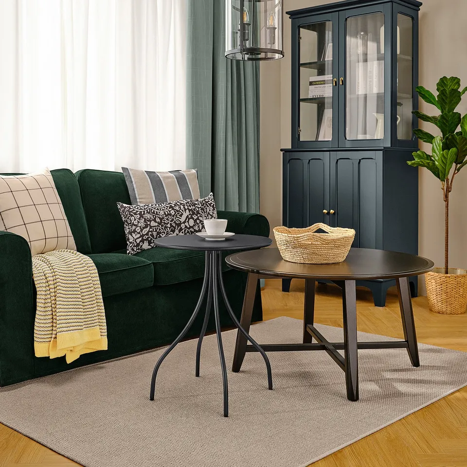 TÅNEBRO in a room