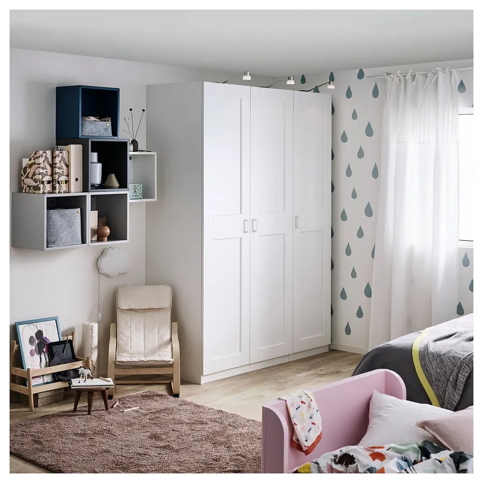 GRIMO in a room