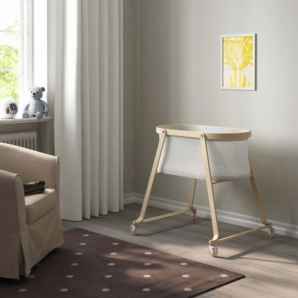ÄLSKVÄRD in a room