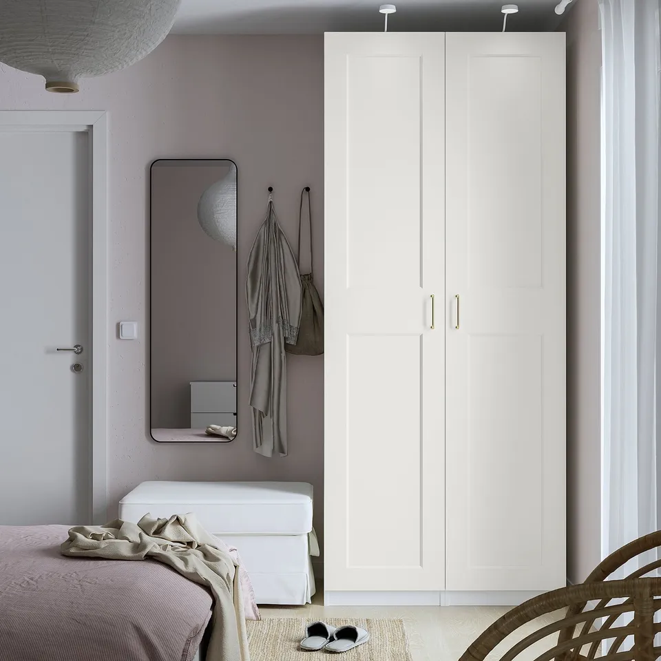 GRIMO in a room