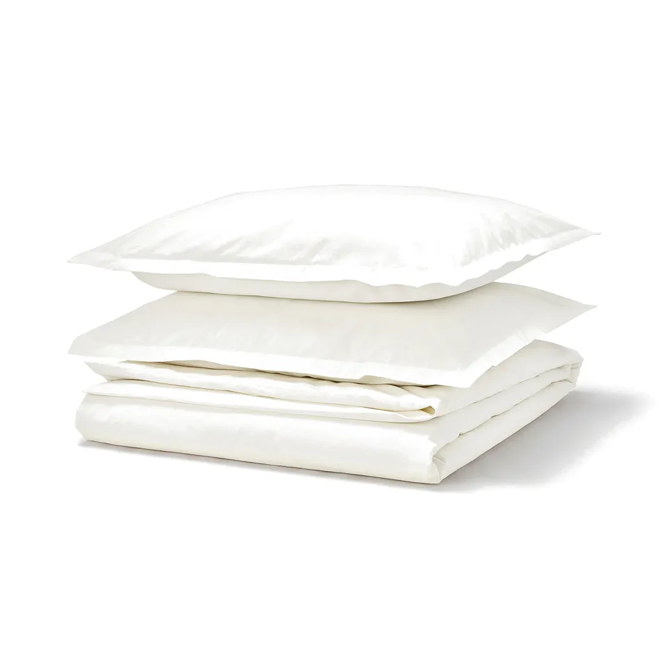 part: HAMPFLOCKEL duvet cover and 2 pillowcases