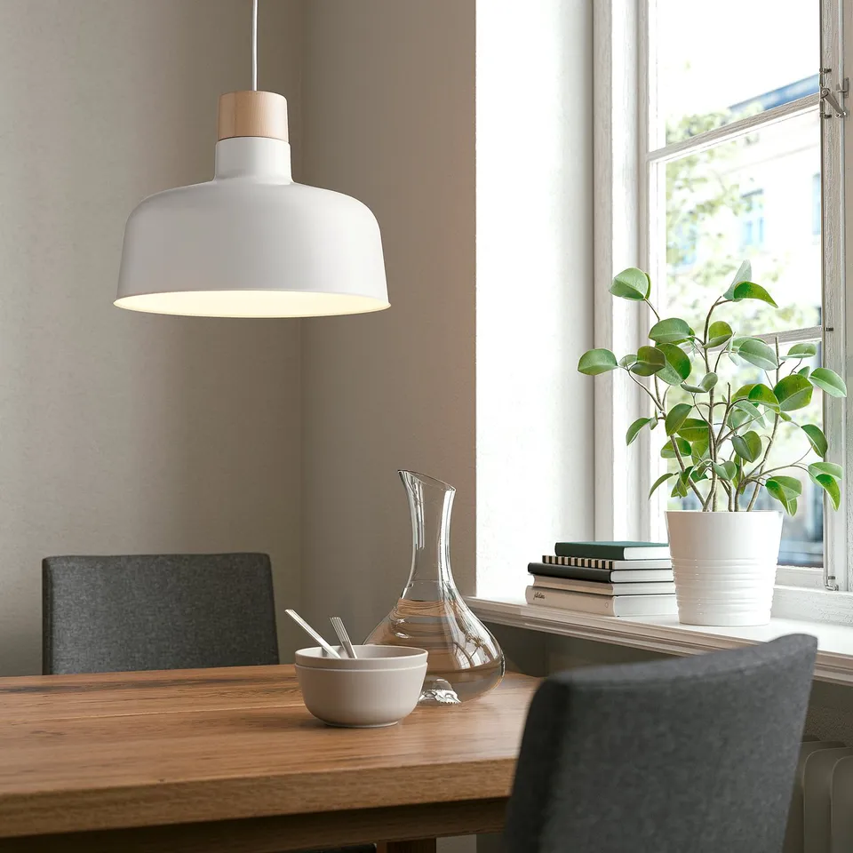 part: SOLHETTA LED bulb E27 806 lumen