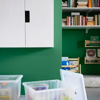 VESSLA set: storage crate with castors + lid, white, 39x39 cm