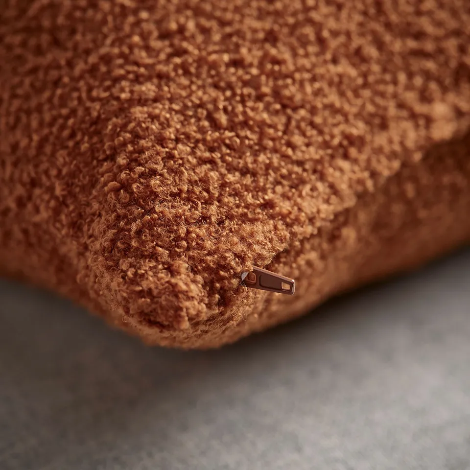 part: KRYDDBUSKE cushion cover