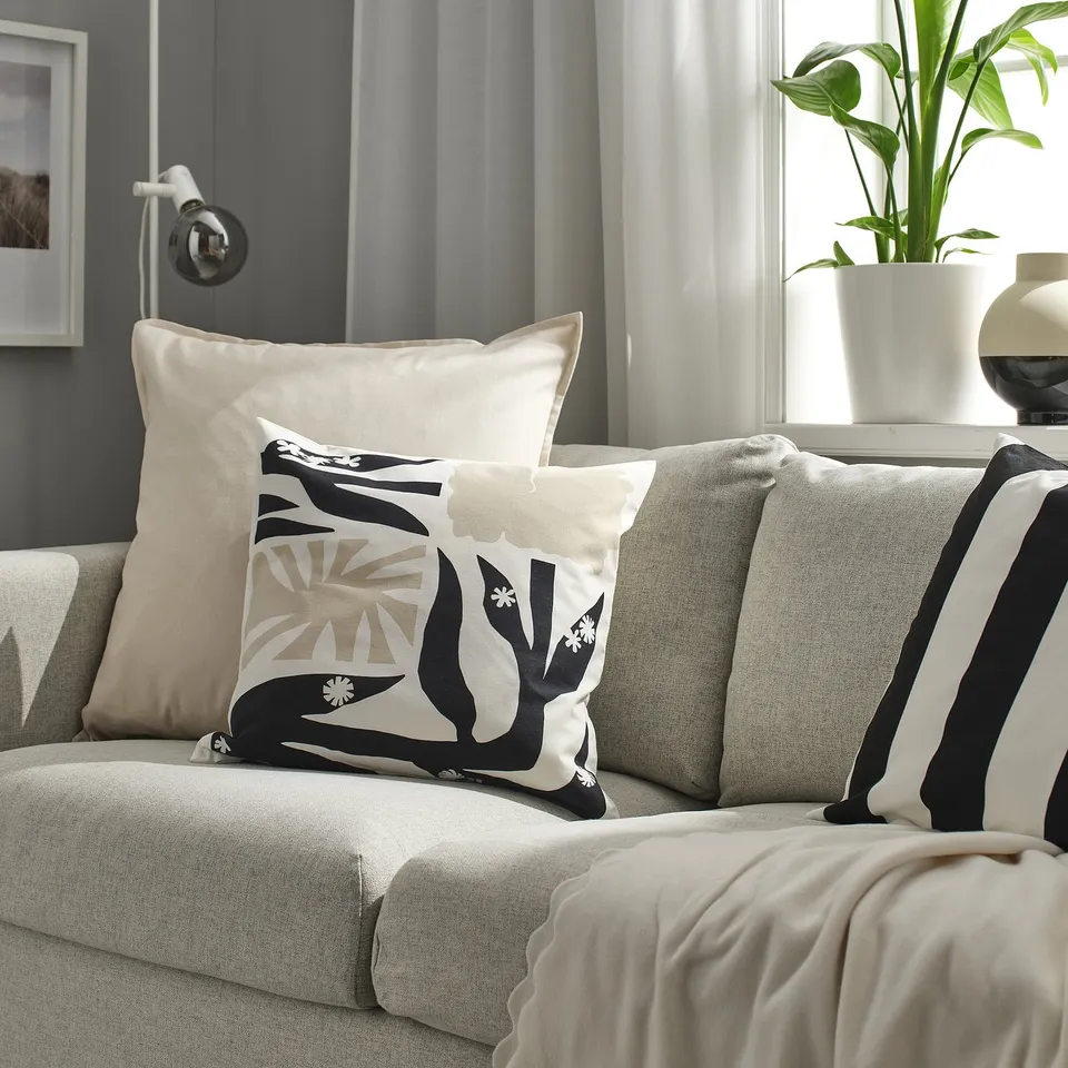 part: GURLI cushion cover