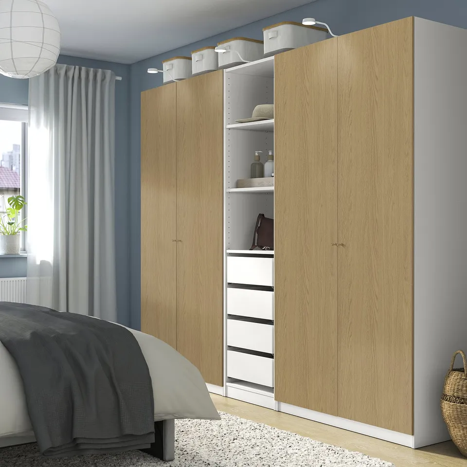 PAX / STORKLINTA in a room