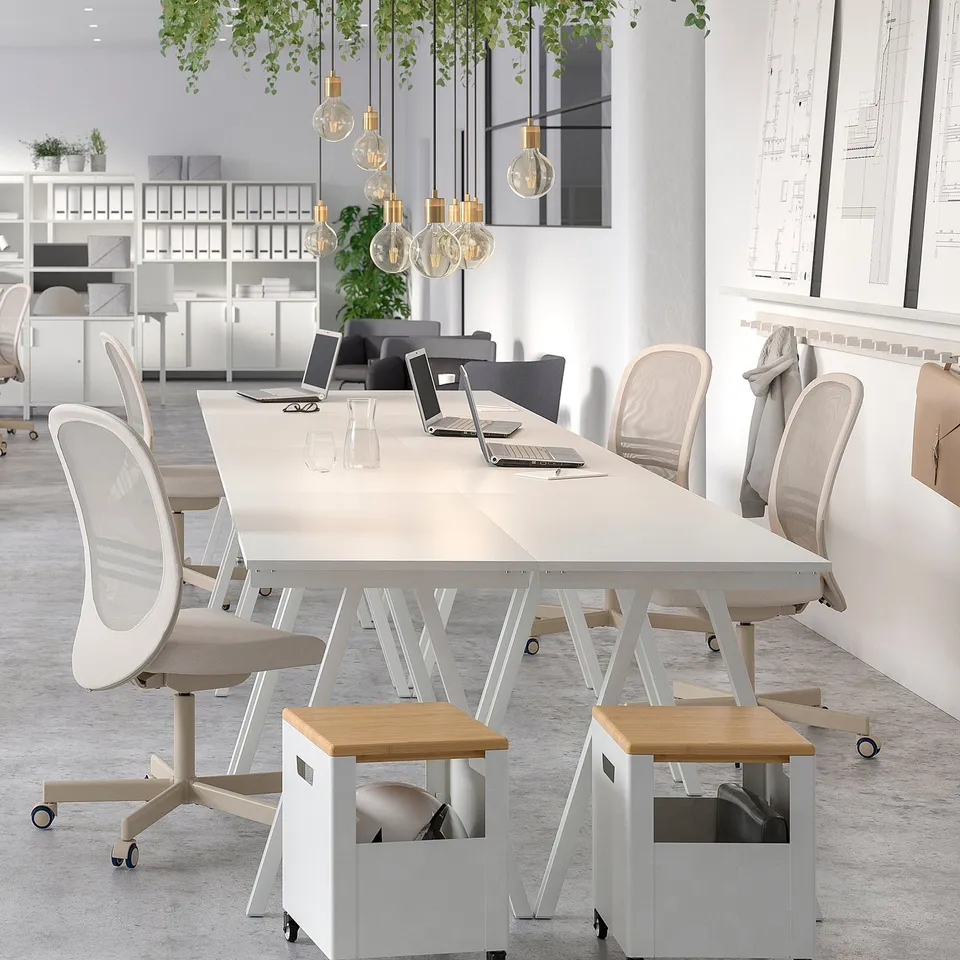 part: TROTTEN desk