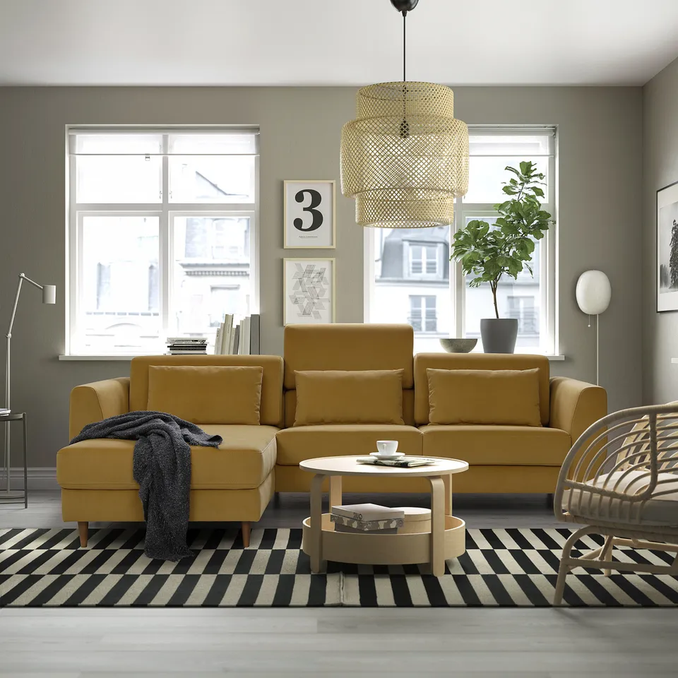 SLATORP in a room