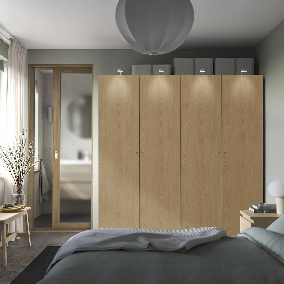 PAX / STORKLINTA in a room