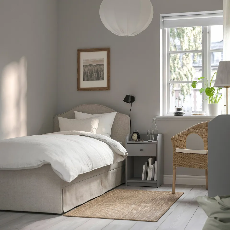 RAMNEFJÄLL in a room