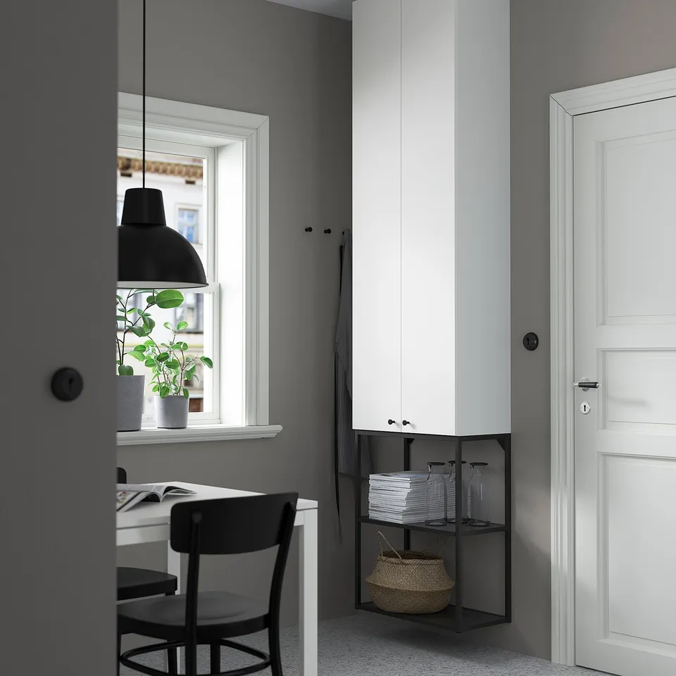 ENHET in a room