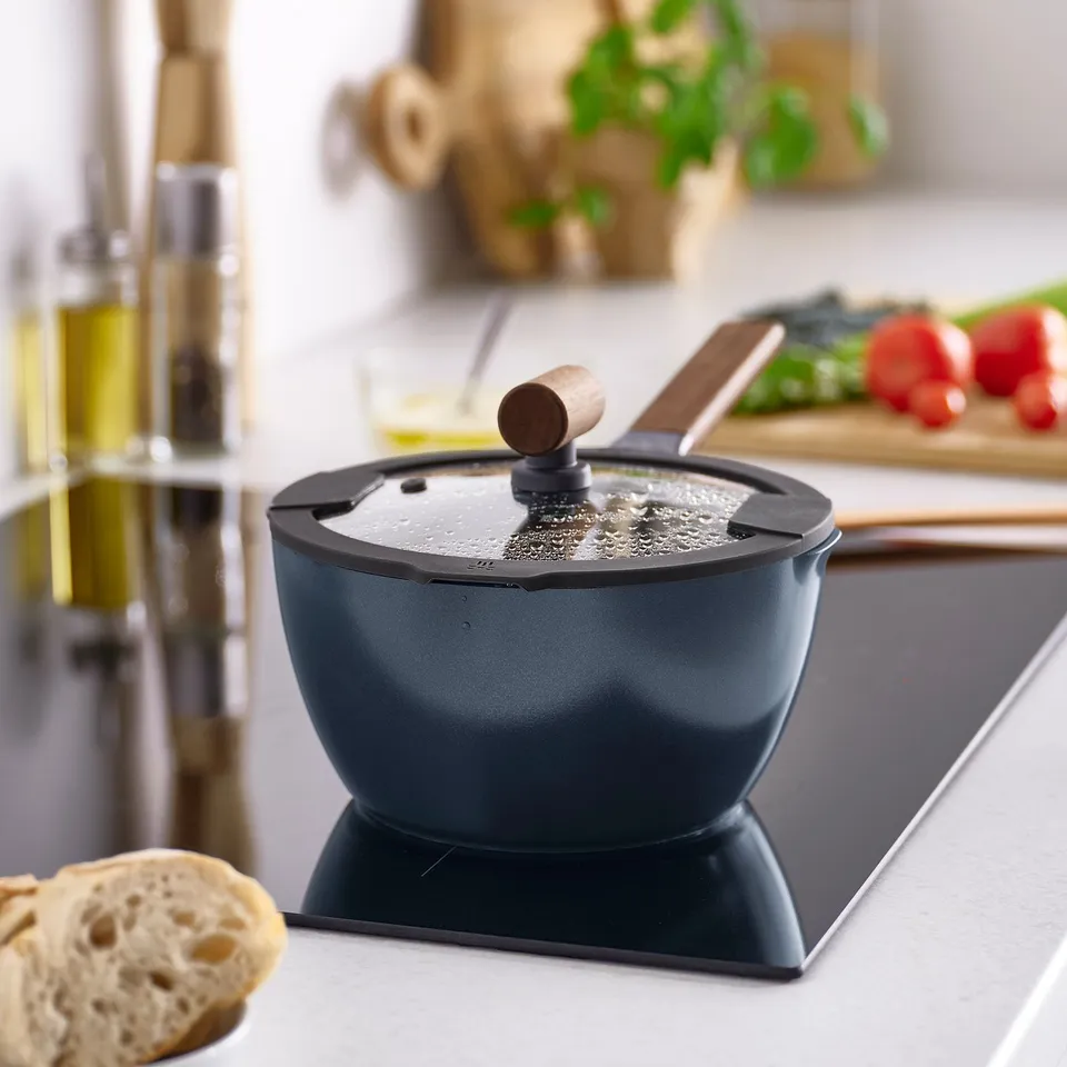 part: KLIPPFISK saucepan with lid
