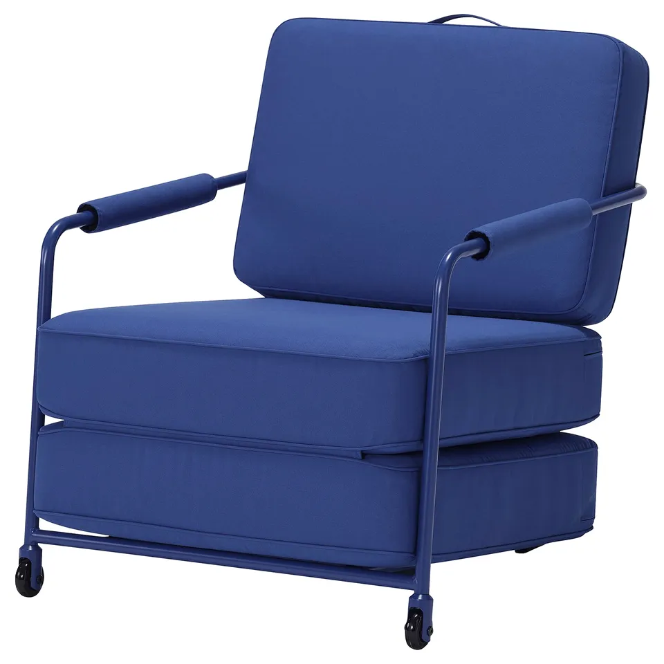 BRÄNNBOLL blue gaming chair, upholstered in polyester with metal frame, angled back, four casters, sleek design.