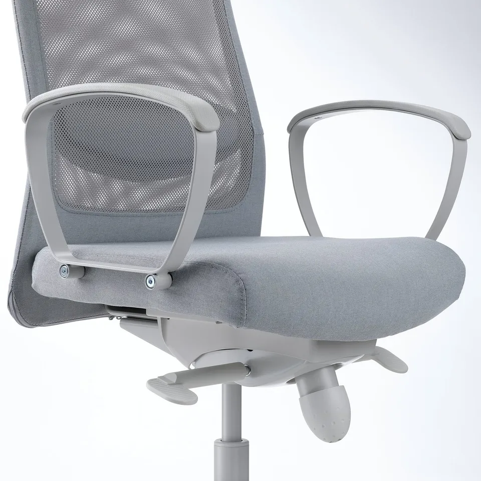 Adjustable office chair with armrests and casters.