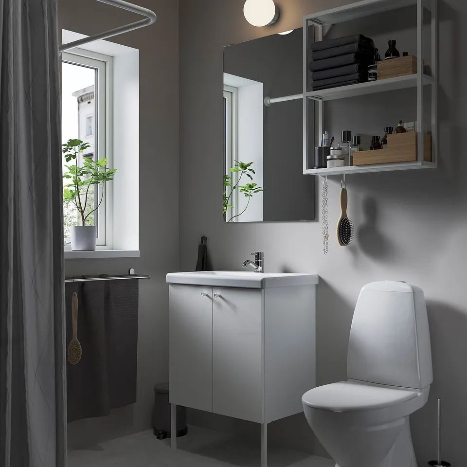 ENHET in a room
