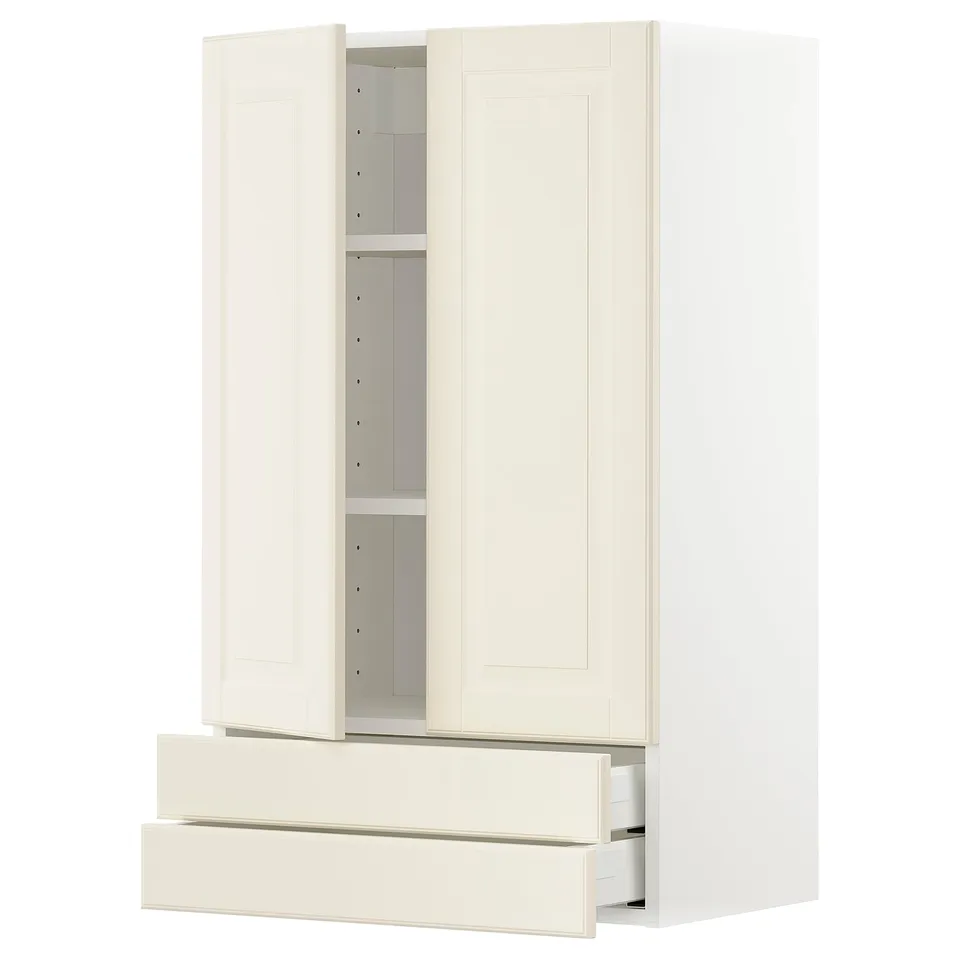 METOD kitchen unit in off-white with bevelled doors and drawers, combining traditional style with modern functionality.