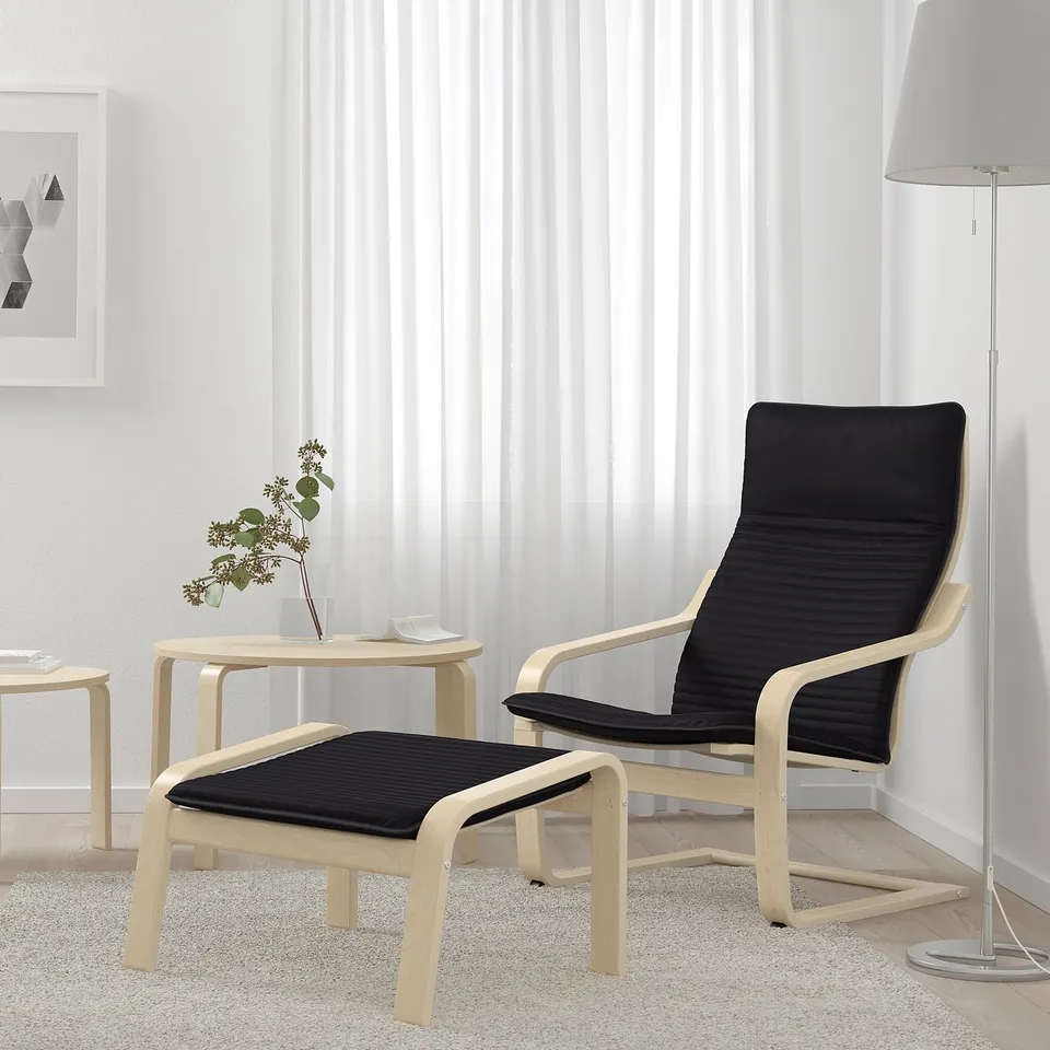POÄNG in a room