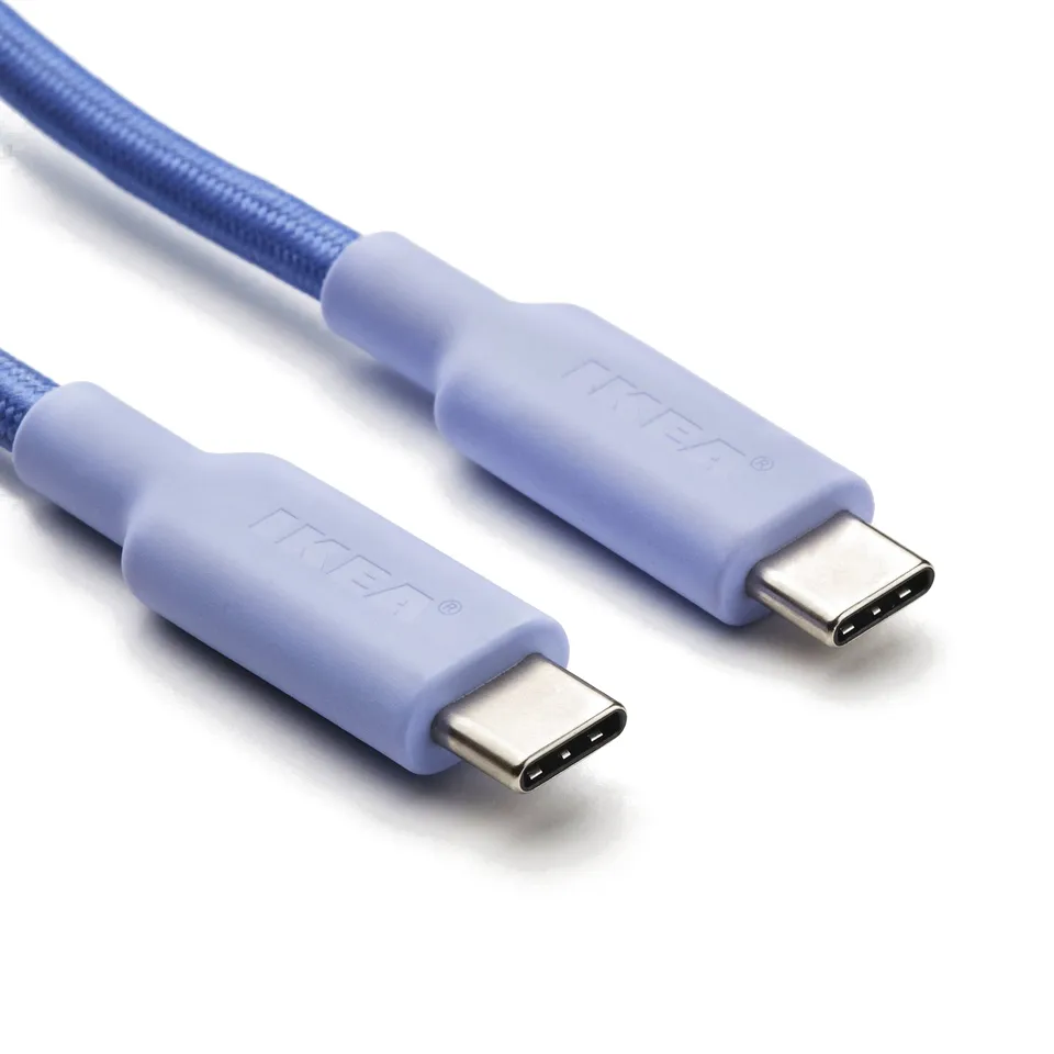 Two twisted blue usb-c cables by LILLHULT, durable & vibrant.