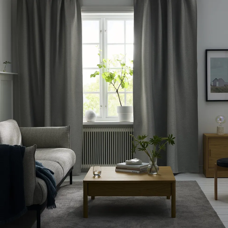 VILBORG in a room