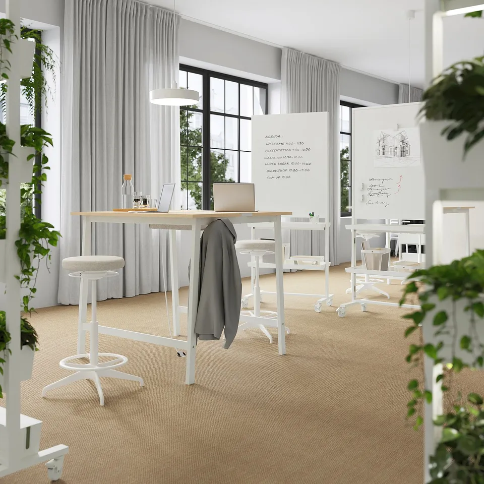 part: MITTZON conference table
