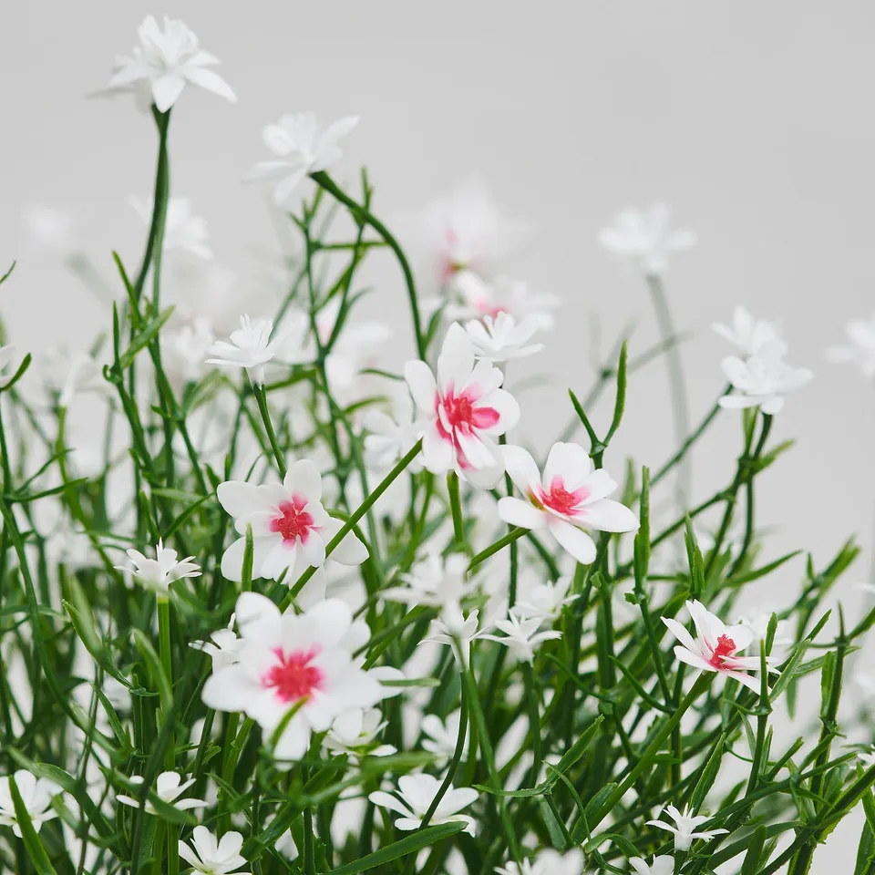 FEJKA Artificial potted plant, in/outdoor/Baby's breath white, 9 cm