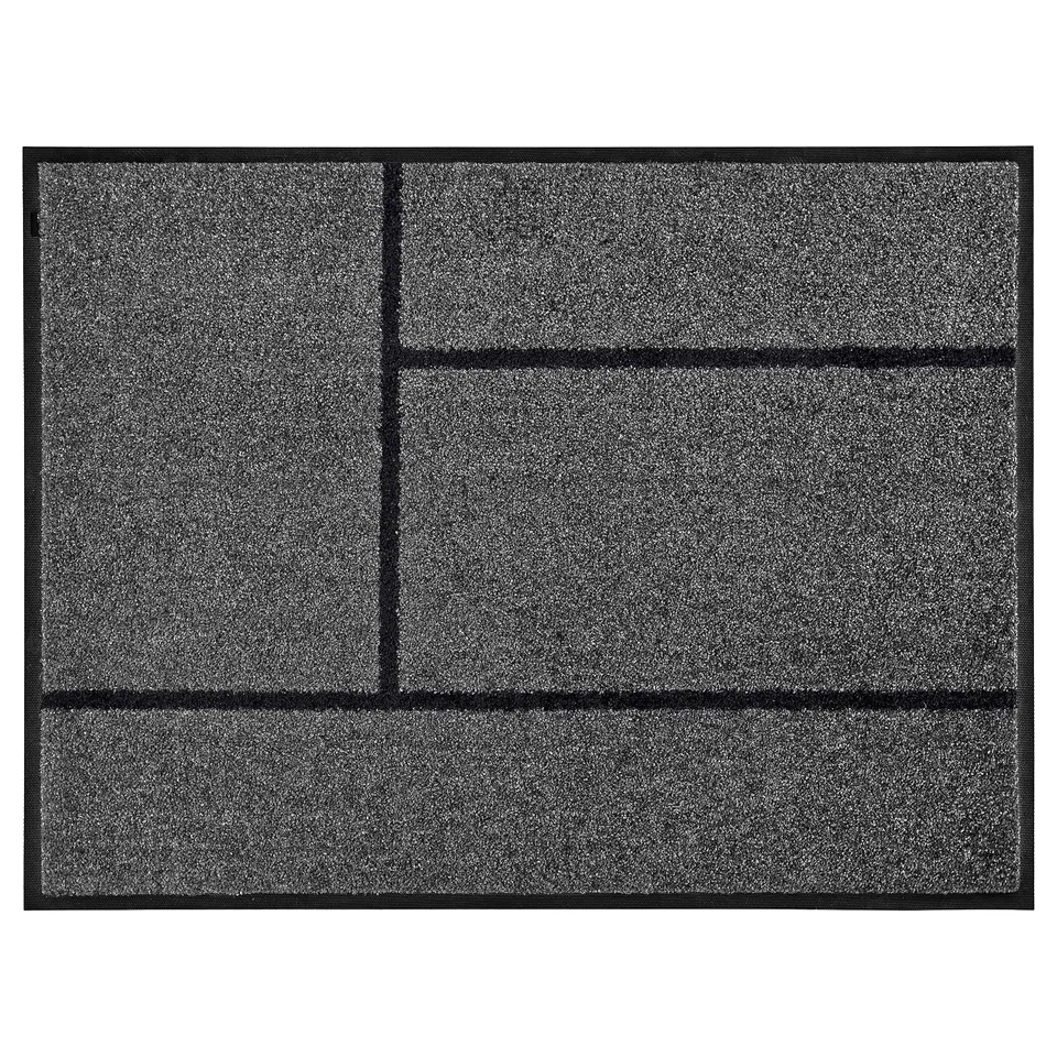 The KÖGE doormat, black, rectangular with grid design, made of recycled polyester and nylon, rubber backing.