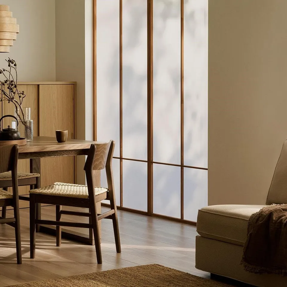 Dining table + dining chair + sideboard, photo 1