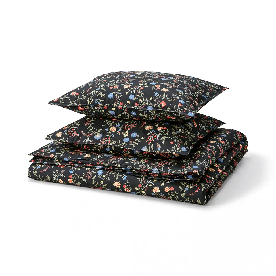 part: BRUDKRUSBÄR duvet cover and 2 pillowcases