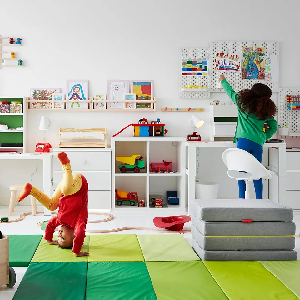 part: LOBERGET / SIBBEN children's desk chair